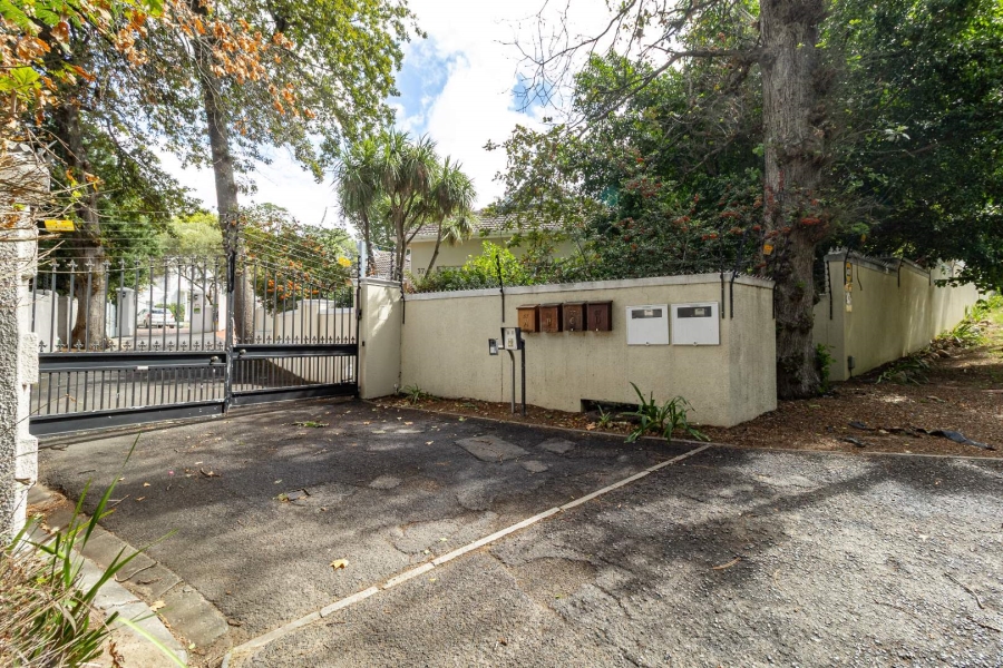 To Let 3 Bedroom Property for Rent in Newlands Western Cape